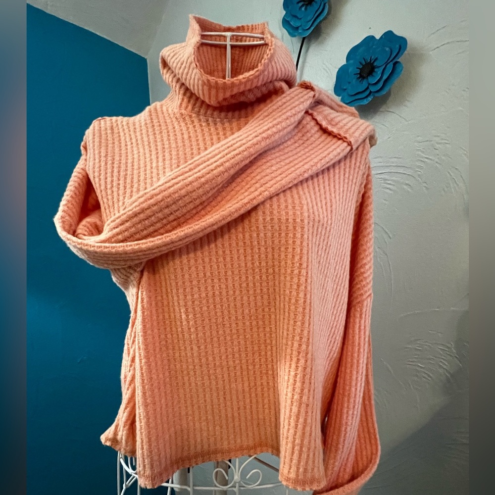 Wild Fable medium long sleeve top
